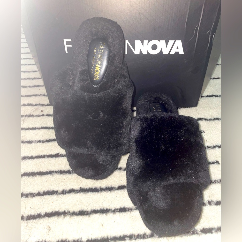 Fashion Nova Platform Sandals